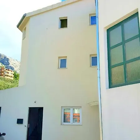 Comfortable In Makarska, 80 M², Sea View And Terrace Apartmán *