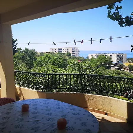 Comfortable In Makarska, 80 M², Sea View And Terrace Apartmán Makarská