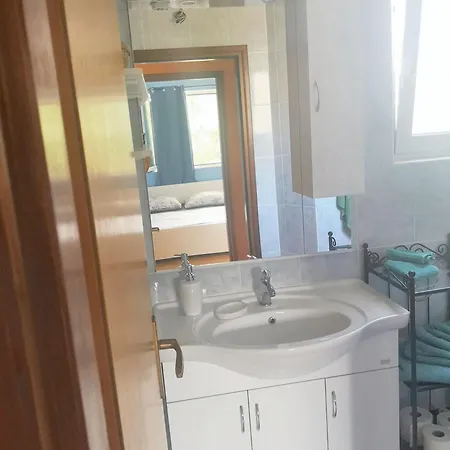 Comfortable In Makarska, 80 M², Sea View And Terrace Apartmán *